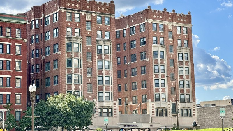 Hilton Announces 140-Room Tapestry Collection Hotel Near Horseshoe Indianapolis Hilton Opens 140-Room Tapestry Hotel in Indianapolis