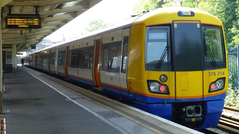 london-king-s-cross-train-delays-and-cancellations-due-to-electricity London King's Cross Train Delays and Cancellations Due to Electricity Fault