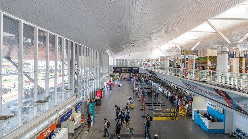 85 Flights Delayed at Manchester Airport on September 21, 2026 Manchester Airport Delays Disrupt 85 Flights with One 7-Hour Hold