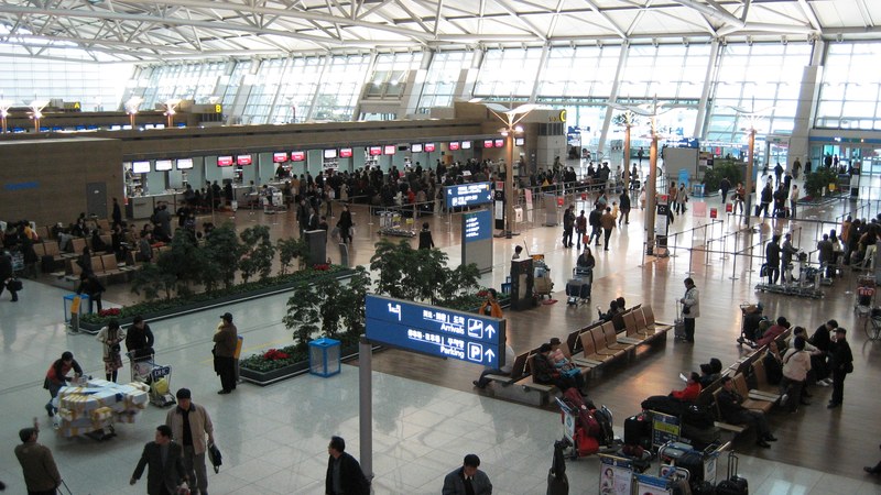 Air Canada Starts Biometric Facial Recognition Boarding Pilot at Toronto Pearson Noi Bai Airport Launches Biometric Check-In to Speed Boarding in July 2026
