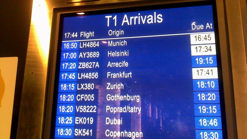 Over 2,000 UK Flights Cancelled September 8-9 After NATS System Failure Over 2,000 UK Flights Cancelled Due to Air Traffic Control Failure