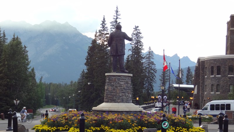 Accor Opens First North American Emblems Collection Hotel at Rimrock Banff Accor Opens First Emblems Collection Hotel in North America