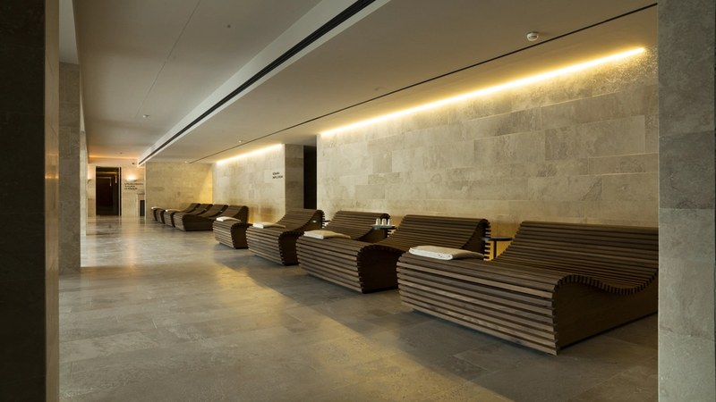 Accor Boosts 2026 Financial Outlook Citing French Booking Strength Accor Upgrades 2026 Outlook with Solid French Booking Performance
