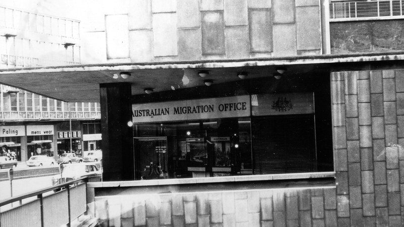 Australia Plans 650,000 Temporary Visa Cuts with Net Migration at 100,000 Australia Slashes 650,000 Temporary Visas in Historic Migration Cut