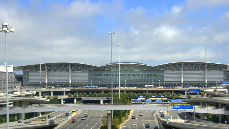 Fleet Week Air Show Triggers Hundreds of Delays at SFO on October 9, 2026 Fleet Week Air Show Drives Flight Delays at SFO Airport