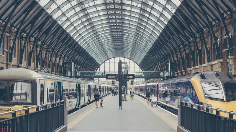 Fire Near Clapham Junction Sparks Major Delays on London Rail Network London train services disrupted by signalling equipment fire