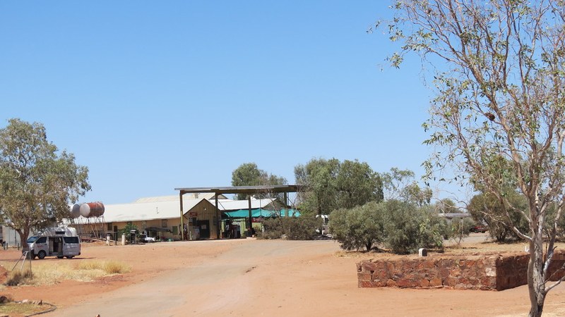 NT Tourism Businesses Threatened by Delayed Dry Season and Visa Caps NT Businesses at Risk from Dry Season Delays and Visa Cuts