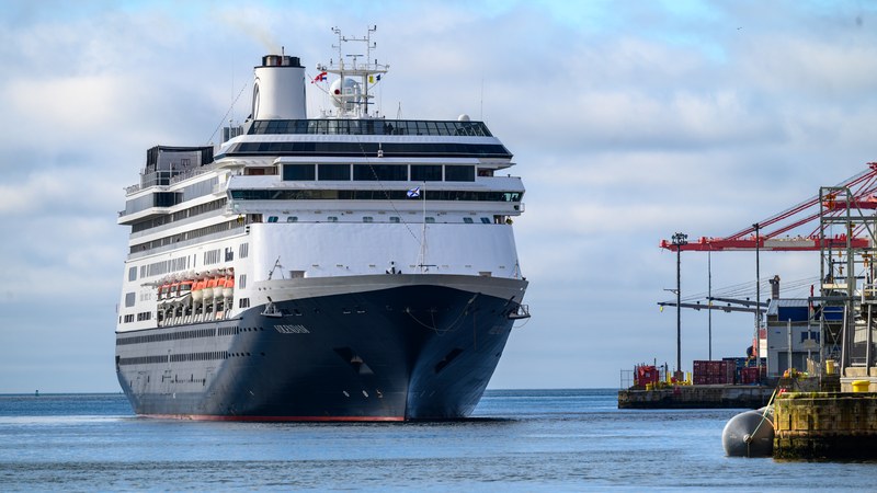 Royal Caribbean Cancels Bahamas Ports, Diverts Oasis of the Seas to Halifax Oasis of the Seas Redirected to Halifax; Bahamas Stops Cancelled