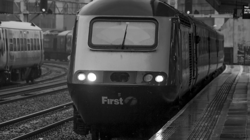 Portugal launches construction of Porto-Lisboa high-speed rail line Portugal Starts First High-Speed Rail Line Porto to Lisboa