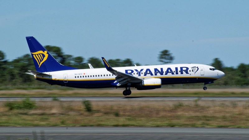Ryanair Cancels Around 1,000 UK Flights on October 2, 2026 Ryanair Cancels 1,000 UK Flights Following ATC Collapse