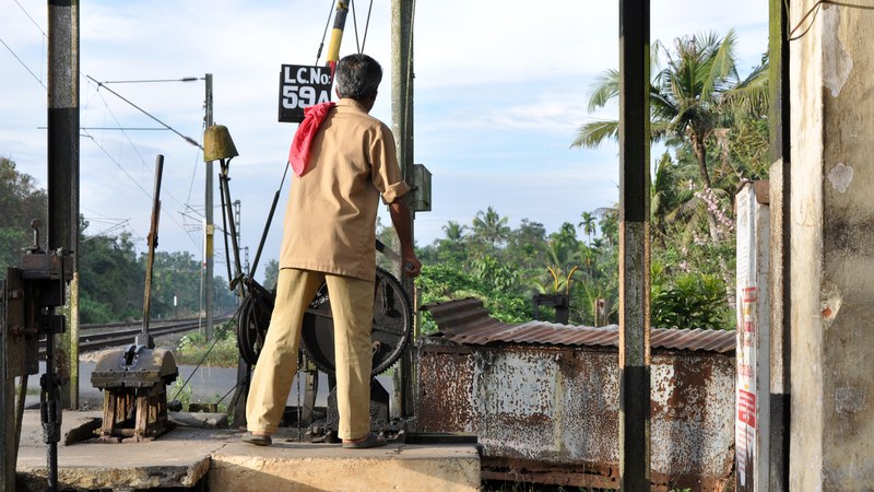 Southern Railway to Close 11 Crossings on Kerala Coastal Railway Route Southern Railway Closing 11 Kerala Coastal Crossings